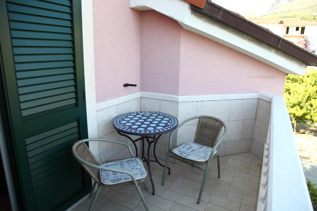 Apartments Dragun Podstrana Bilik gambar