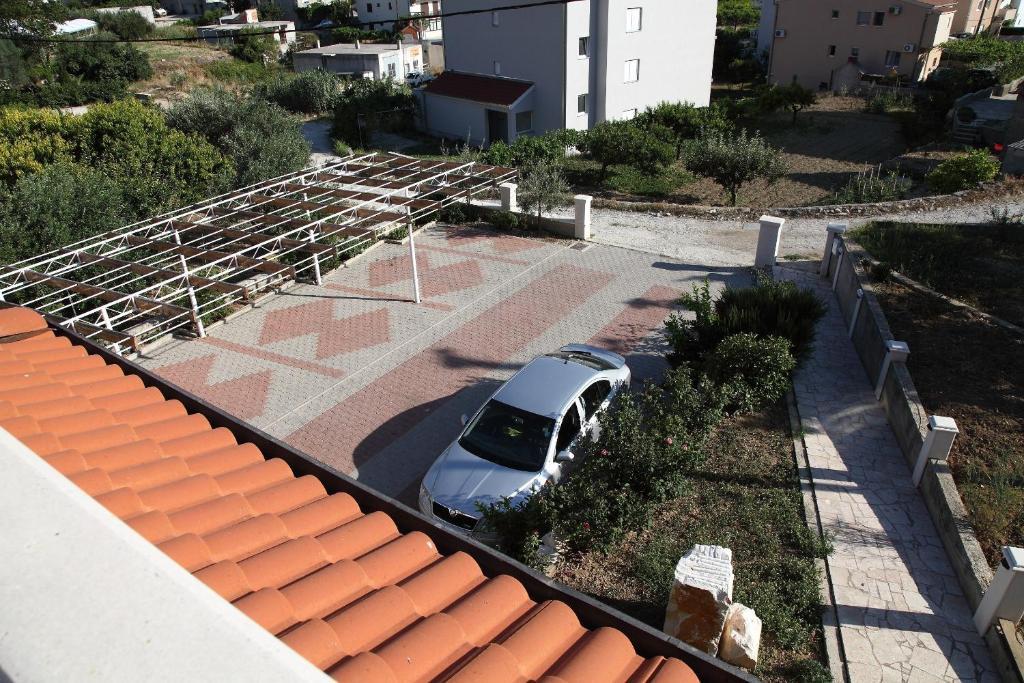 Apartments Dragun Podstrana Luaran gambar