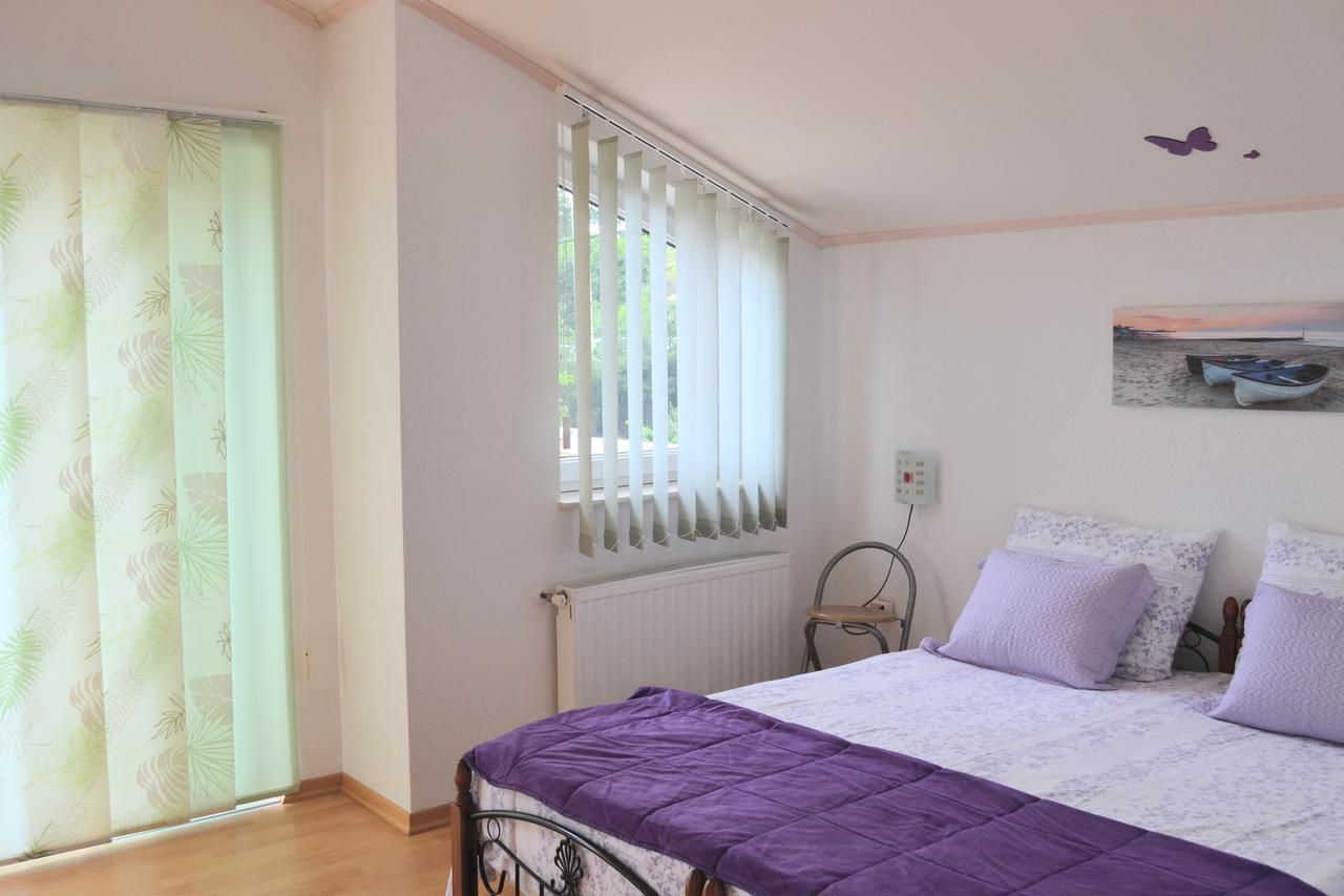 Apartments Dragun Podstrana Luaran gambar