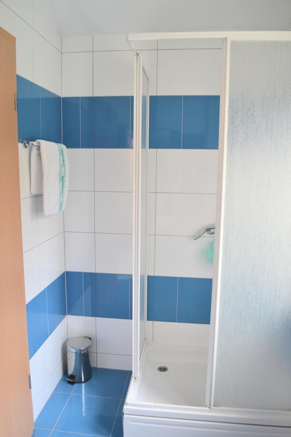 Apartments Dragun Podstrana Luaran gambar